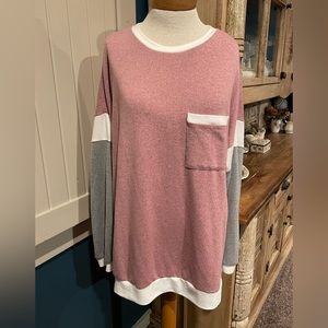 Soft long sleeve knit shirt, new without tags. Size XL